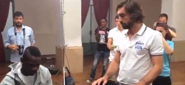 Balotelli e Pirlo Pianoforte