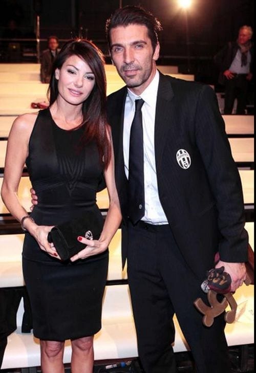 Gigi Buffon e Ilaria D'Amico: prima uscita ufficiale in pubblico [FOTO]