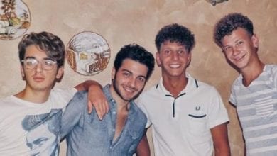 Gianluca Ginoble torna a casa: il fratello, il nonno, gli amici e "capire di chi abbiamo bisogno"