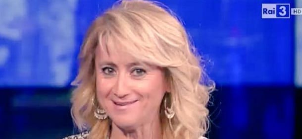 Luciana Littizzetto vs il Movimento 5 Stelle. E la ricoprono di insulti: "Cessa maledetta"