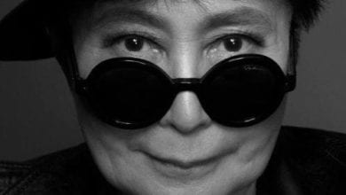 Paura per Yoko Ono, ricoverata per ictus, ma il figlio smentisce