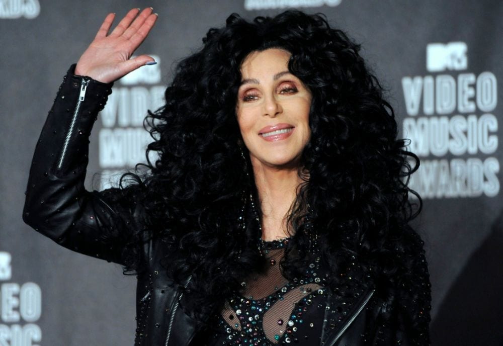 Cher è in fin di vita? La cantante vuole chiedere scusa ai figli e alla famiglia