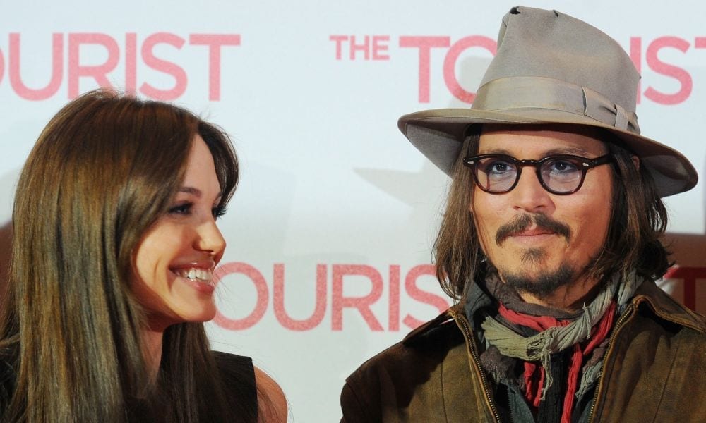 Colpo di scena ad Hollywood: Angelina Jolie sta con Johnny Depp?