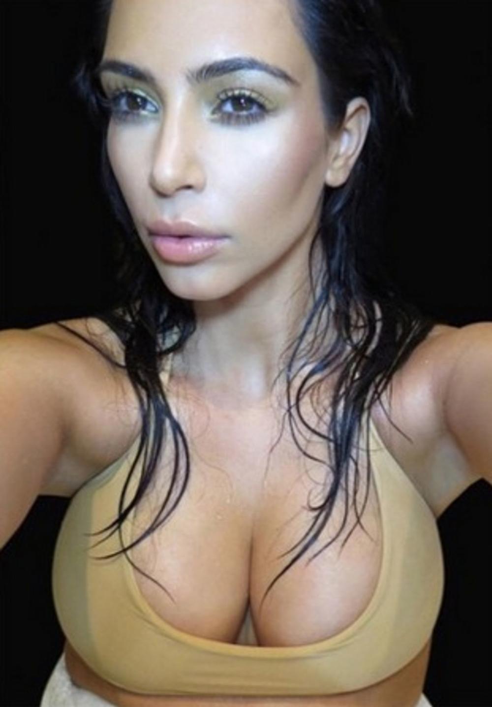 kim-kardashian-west-is-the-outsider-artist-america-deserves-848-body-image-1432750344