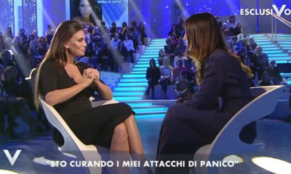 Claudia Galanti e Silvia Toffanin si commuovono a Verissimo [VIDEO]