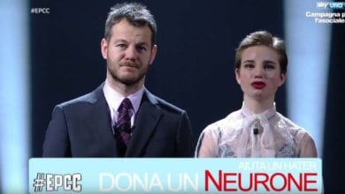 La campagna di Bebe Vio e Cattelan: "Dona un neurone, aiuta un hater" [VIDEO]