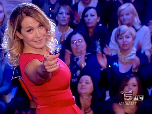 Polemica shock, Alba Parietti contro Barbara D'Urso: "I suoi programmi sono uno scempio"