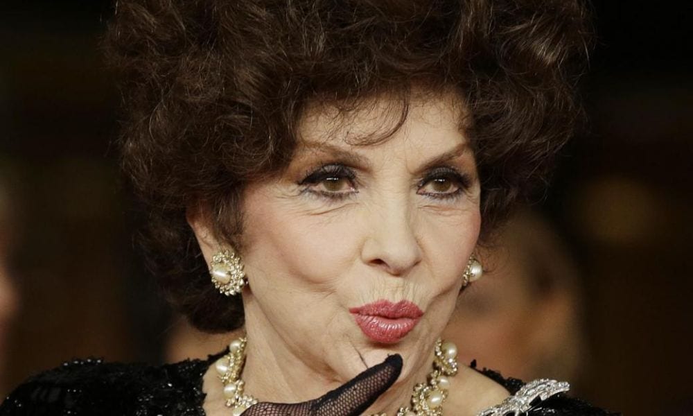 Gina Lollobrigida: la famiglia denuncia il manager per...