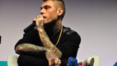 Fedez attacca Dario Franceschini e lui porta il rapper in tribunale: "Calunnia me e mia moglie"