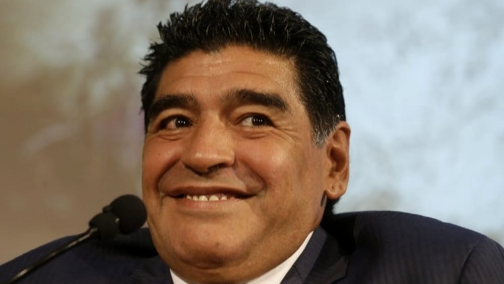 DIEGO ARMANDO Maradona