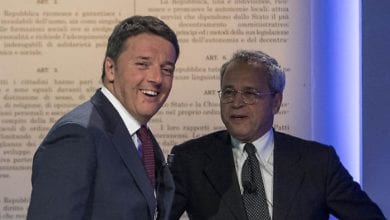 Mentana, continua lo scontro con Renzi: gli corregge la citazione in latino [VIDEO]