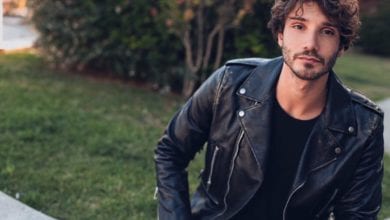 Stefano De Martino lascia definitivamente Ibiza per la fidanzata: il gesto inaspettato