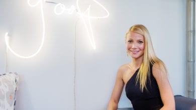 Gwyneth Paltrow al centro delle polemiche: "Da' consigli medici ingannevoli"