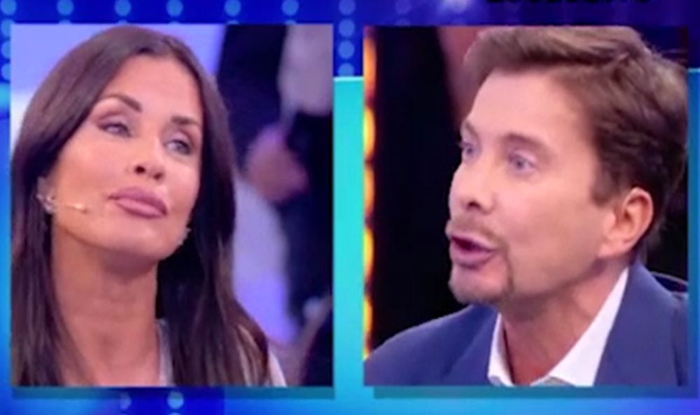 Antonella Mosetti e Riccardo Signoretti: insulti e rissa sfiorata a Pomeriggio 5 [VIDEO]