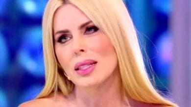 Domenica Live: Loredana Lecciso contro Romina Carrisi, ecco le accuse [VIDEO]