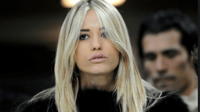 Elena Santarelli, bellissima presentatrice di Latina, tramite dei commenti sui social è tornata a parlare del suo piccolo Giacomo e della battaglia contro la malattia che lo affligge. La showgirl è apparsa tenace e grintosa come sempre, ma ha voluto confidare le sue debolezze, parlando di alcuni "momenti no"....