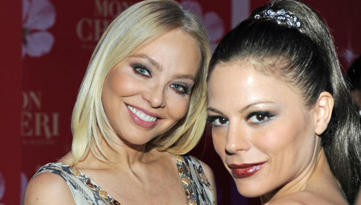 Ornella Muti, la figlia Naike Rivelli bollente su Instagram: si vede tutto