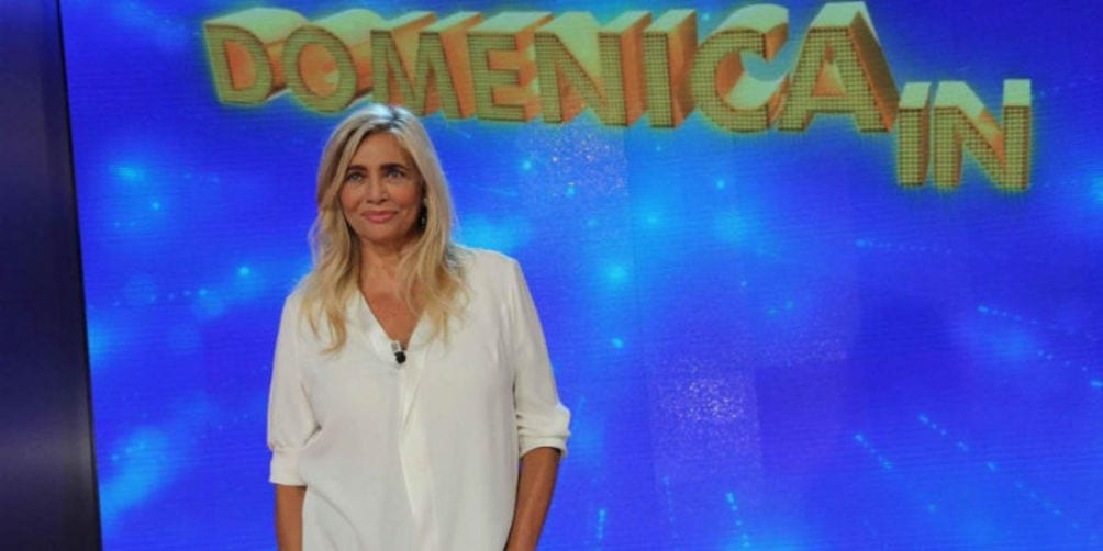 Mara Venier dimagrita prima di Domenica In, impressiona i fan: ecco come appare dopo la super dieta [FOTO]