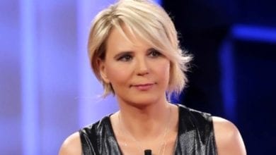 Maria De Filippi senza Maurizio Costanzo: ecco con chi è stata beccata a sciare [FOTO]