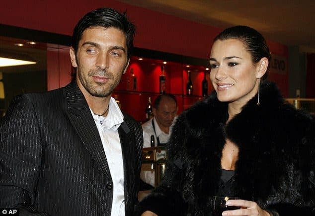 Alena Seredova e Gigi Buffon: un incontro fa (ri)scattare la scintilla?