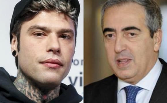 Gasparri querela Fedez e lui sbotta: "Riprenditi!"