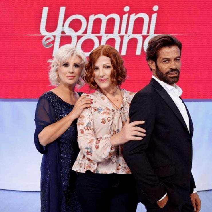 Tina Cipollari, Tinì Cansino e Gianni Sperti