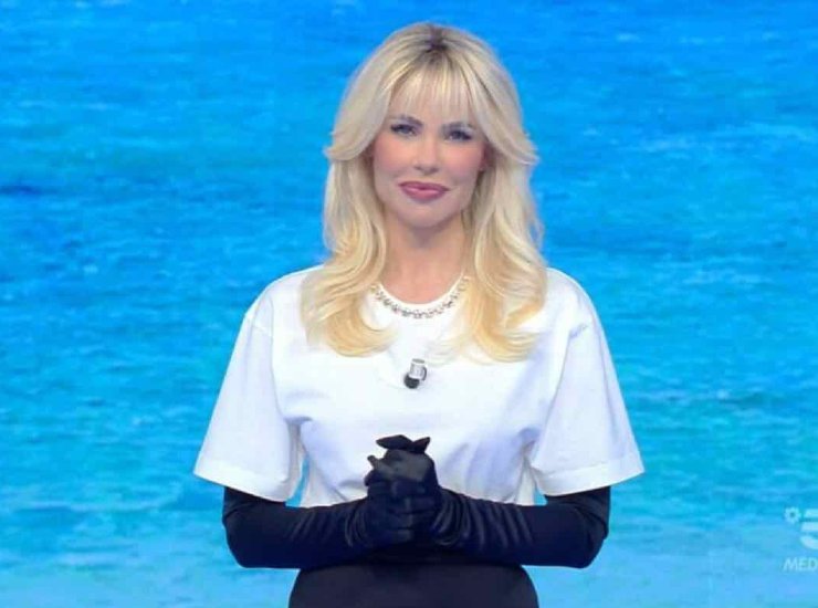 Ilary Blasi cacciata da Mediaset?