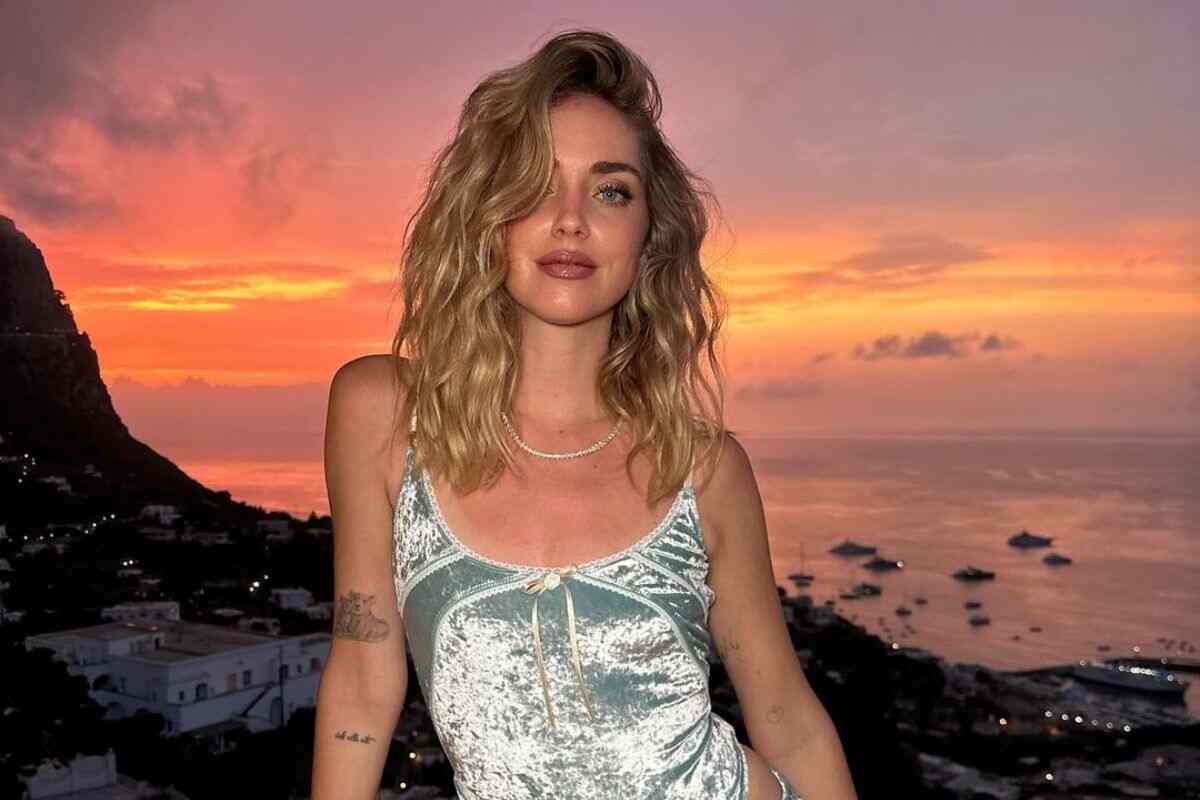 Chiara Ferragni body sgambato