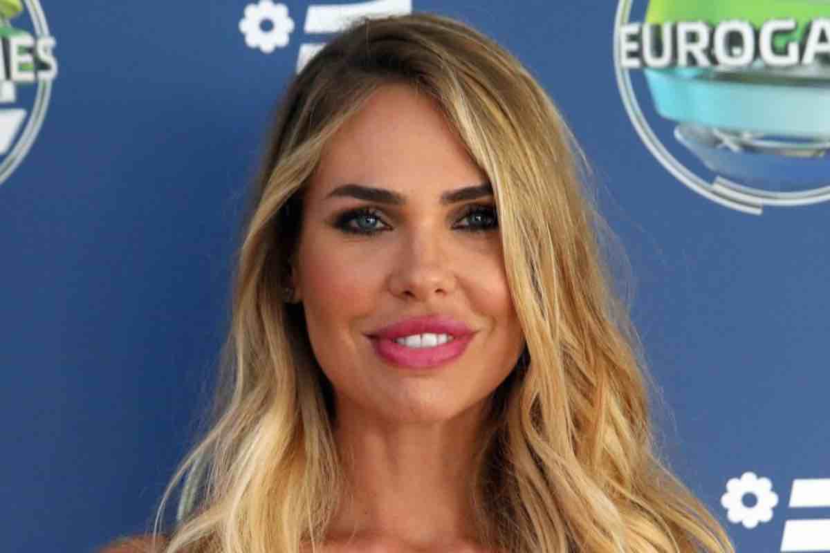 Ilary Blasi, avete visto dove vive? Una reggia nel cuore di Roma